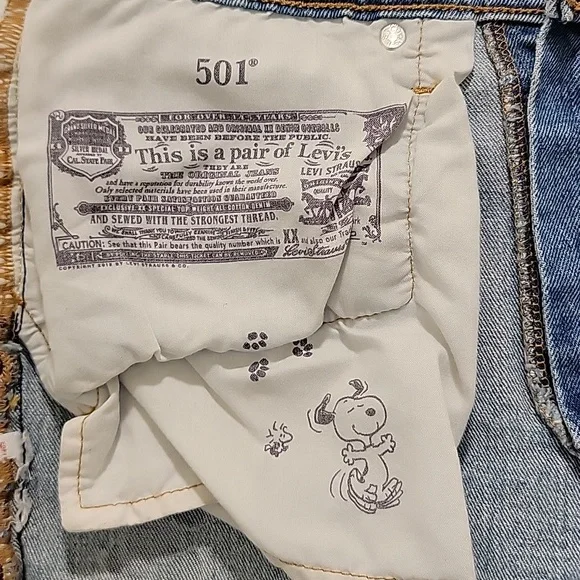 Snoopy Levis 501 Yellow Tag Button Fly Shorts Size 26 - Picture 6 of 13